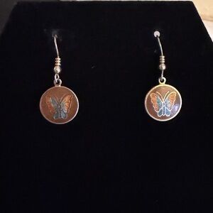 Vintage 70’s Butterfly Enamel Earrings 🦋
